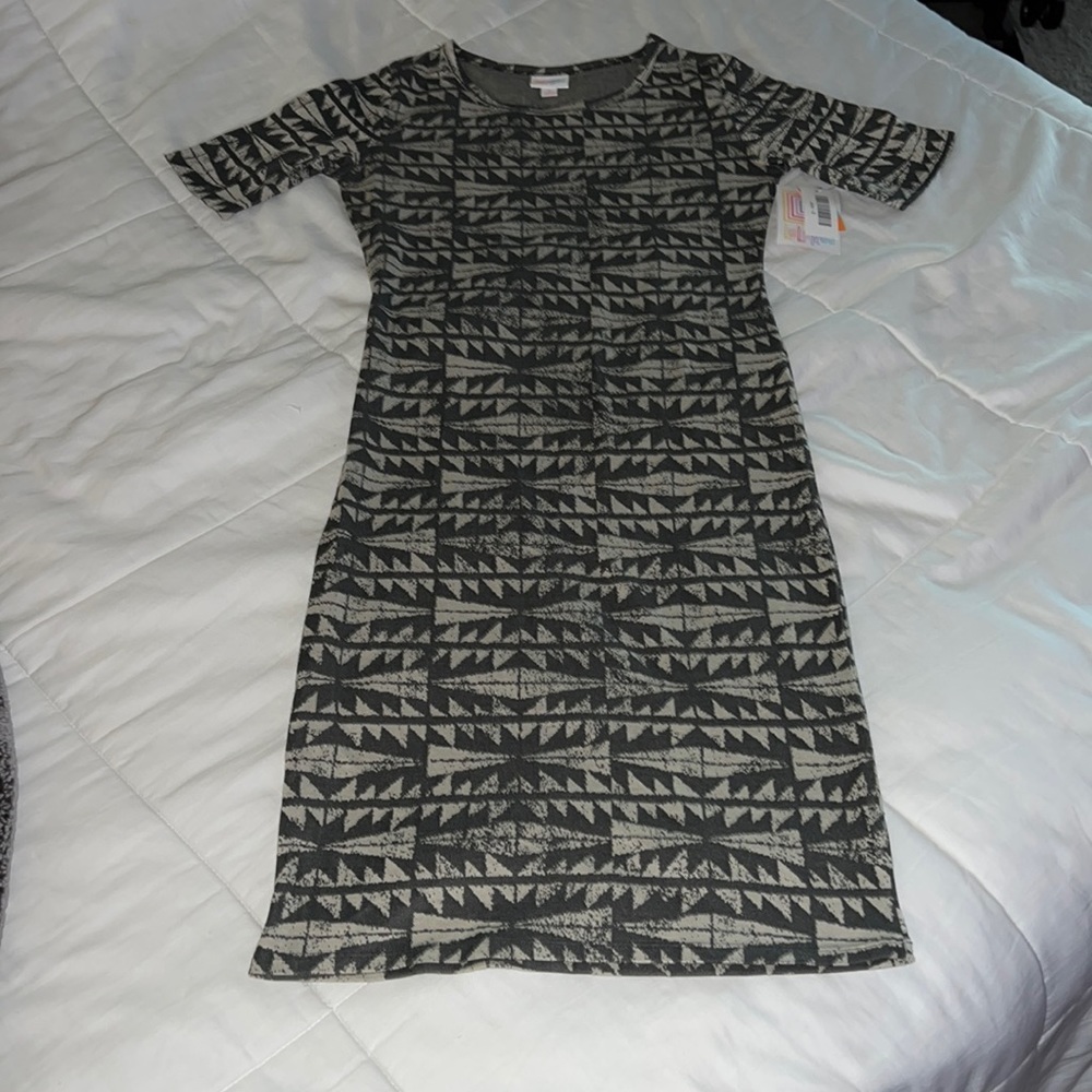 LuLaRoe Julia Gray and Beige Dress - Size Small